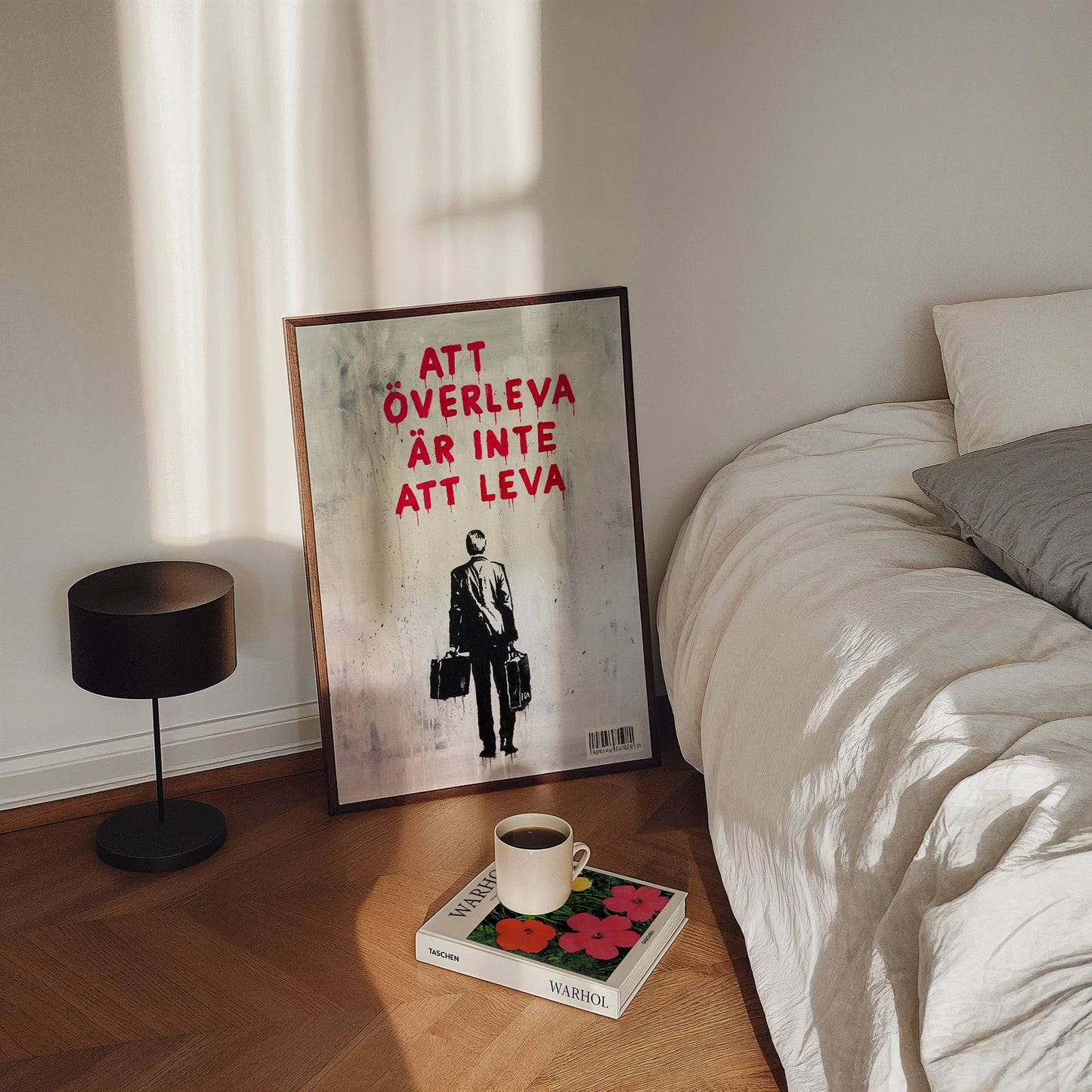 "Att överleva är inte att leva" Poster
